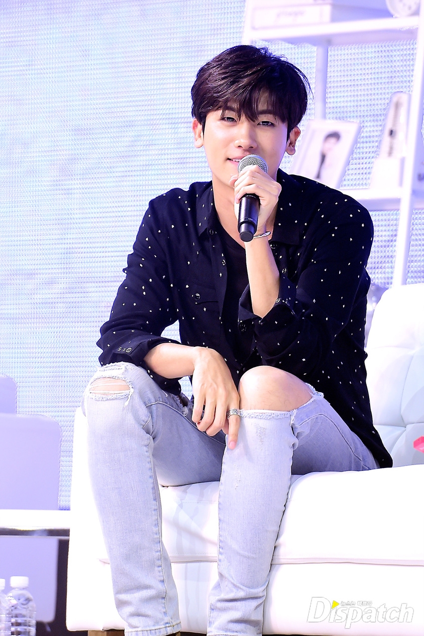 Park Hyung Sik nhoi hết cỡ trong Fanmeeting đầu tiên trong sự nghiệp