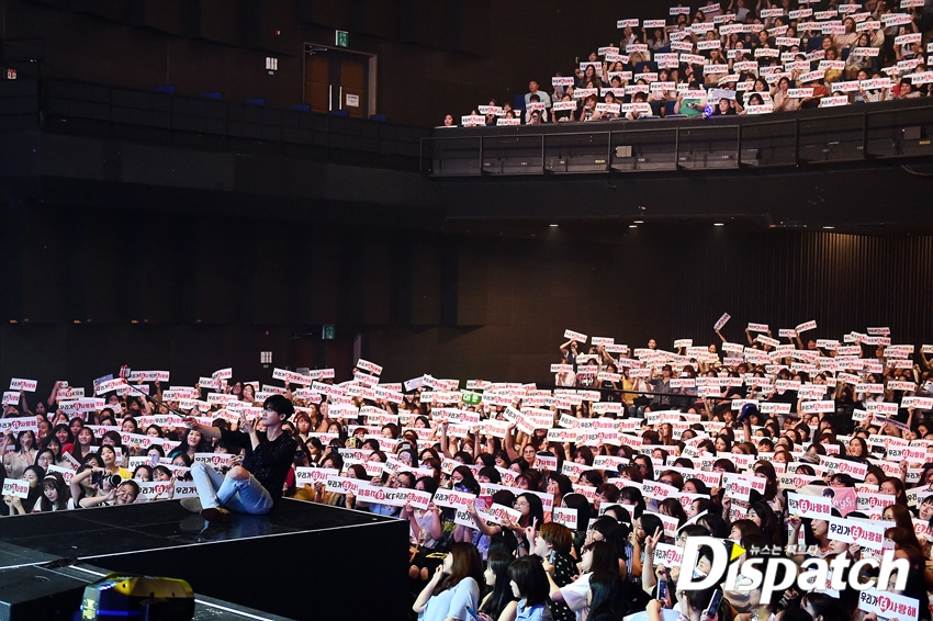 Park Hyung Sik nhoi hết cỡ trong Fanmeeting đầu tiên trong sự nghiệp