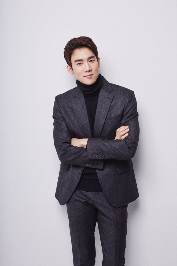Yoo Yeon Suk tham gia 'Mr. Sunshine' trở thành đối thủ của Lee Byung Hun