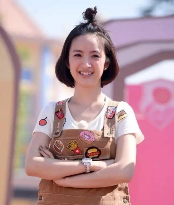 Những mỹ nhân Hoa ngữ để tóc dài đã đẹp, để tóc ngắn lại càng xinh