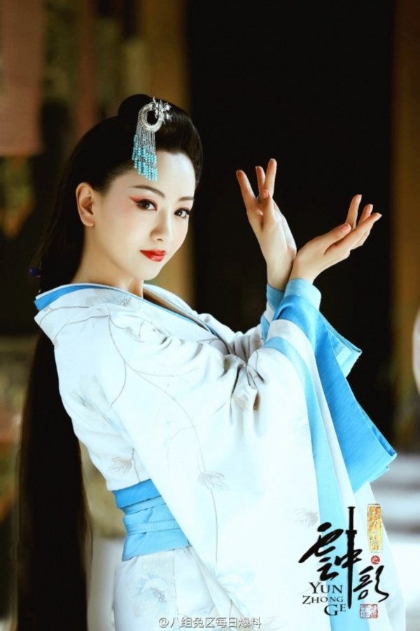 Những mỹ nhân Cbiz sinh ra để làm nữ thần dòng phim cổ trang
