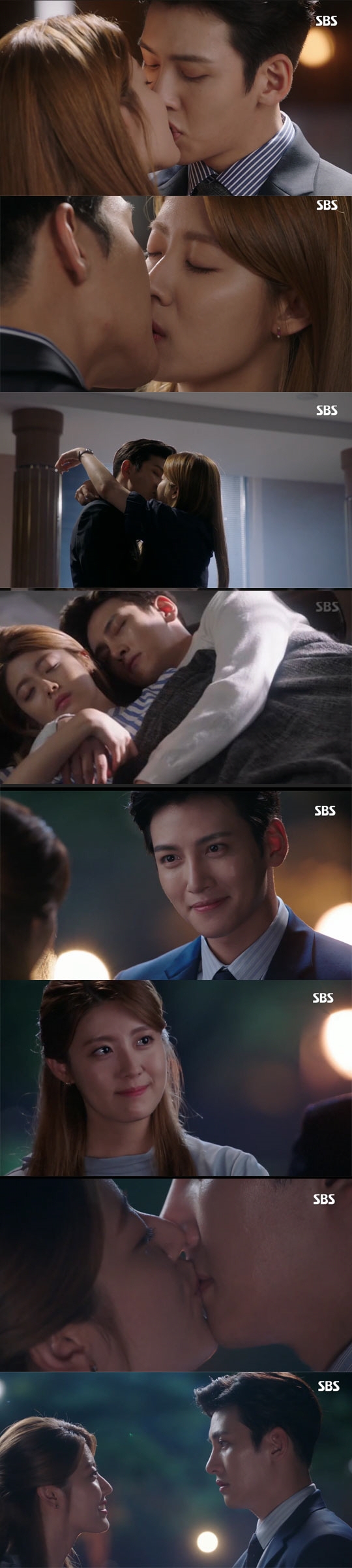 Ji Chang Wook - Nam Ji Hyun đã giành 'Best Kiss', ứng cử viên 'Best Couple' của năm 2017