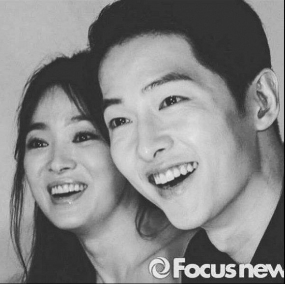 Tướng phu thê hòa hợp đến khó tin của cặp đôi Song Joong Ki và Song Hye Kyo
