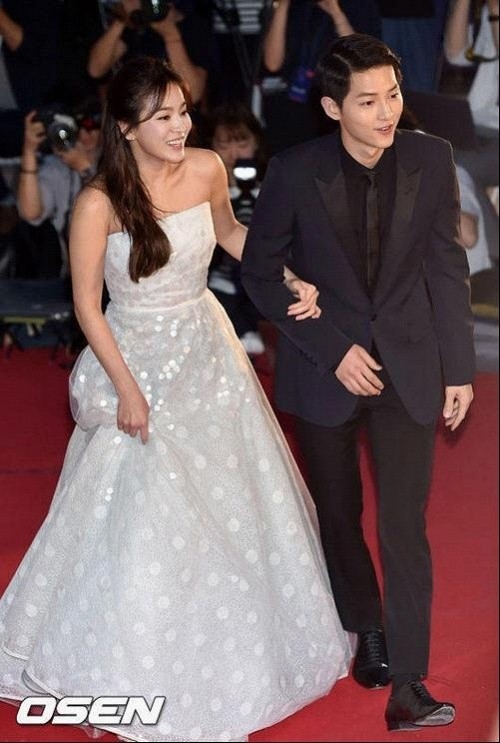 Tướng phu thê hòa hợp đến khó tin của cặp đôi Song Joong Ki và Song Hye Kyo