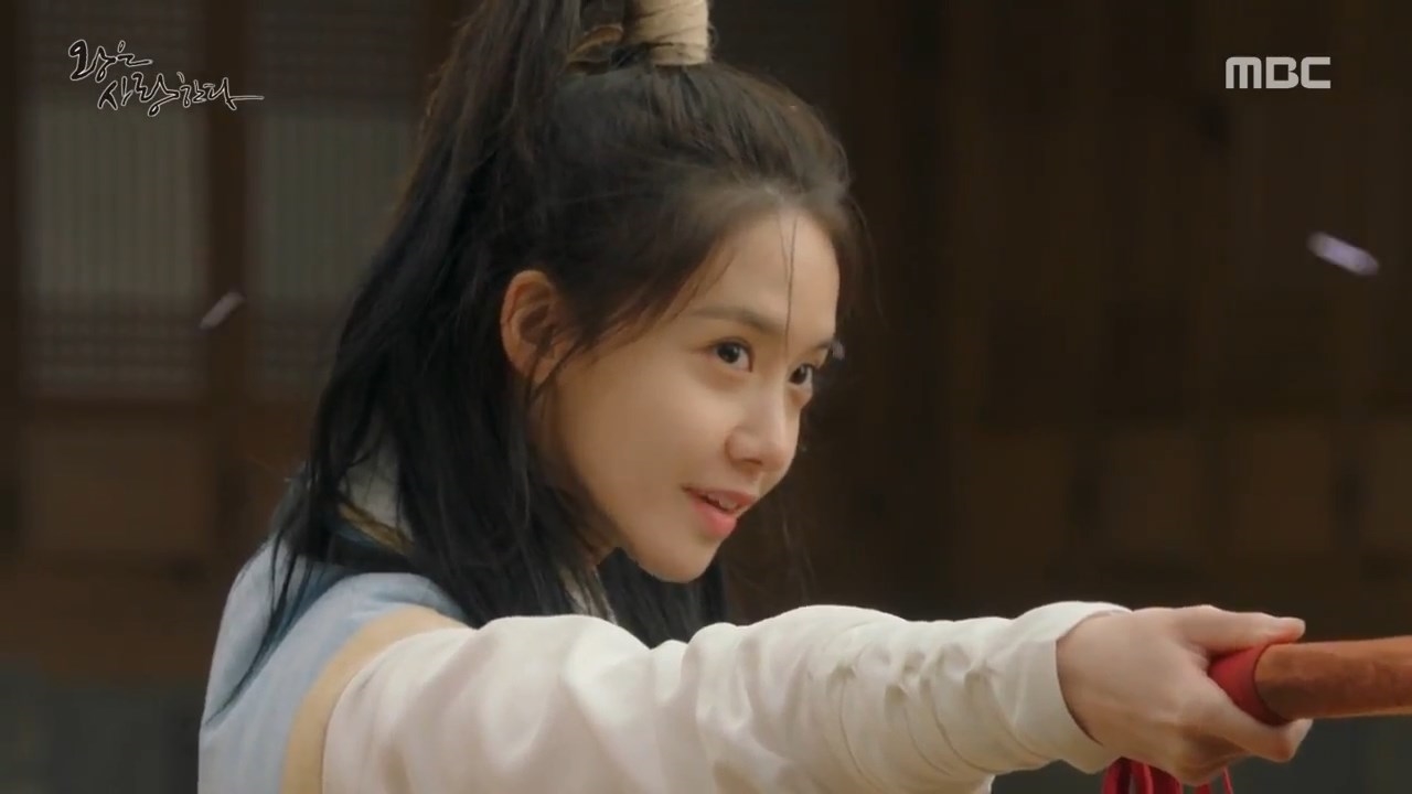 The King Loves được khen từ tập 1 nhờ Yoona