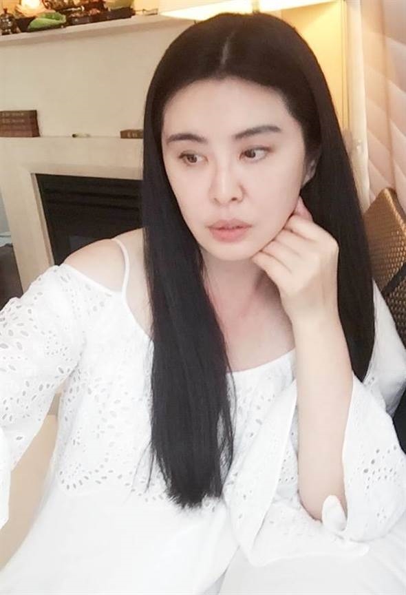 Đời nghiện ngập, cô đơn của 4 yêu tinh đẹp nhất Hoa ngữ