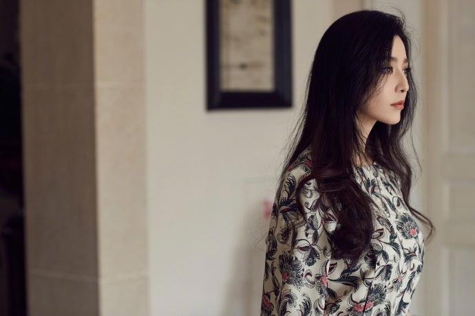 Phạm Băng Băng tung bộ hình mới lộng lẫy sau scandal làm tình nhân