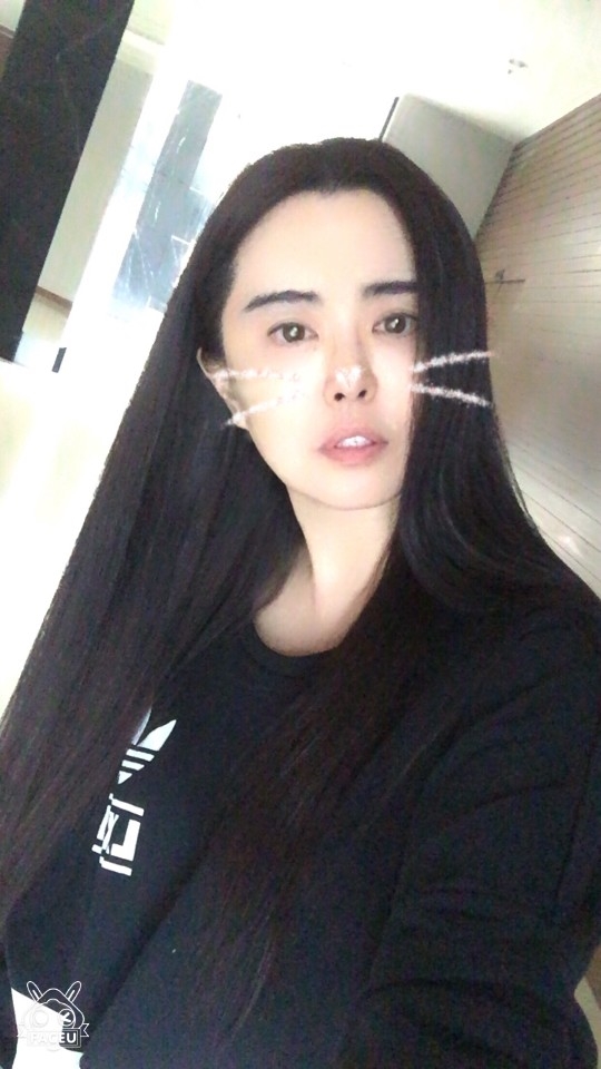 Đời nghiện ngập, cô đơn của 4 yêu tinh đẹp nhất Hoa ngữ