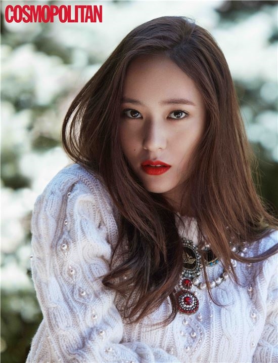 Krystal tham gia tác phẩm mới của đạo diễn series 'Reply'