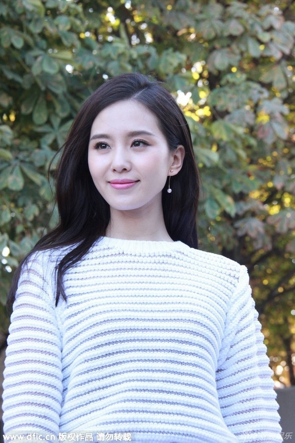 Các sao Hoa ngữ “phất” lên như diều gặp gió nhờ thay tên đổi họ