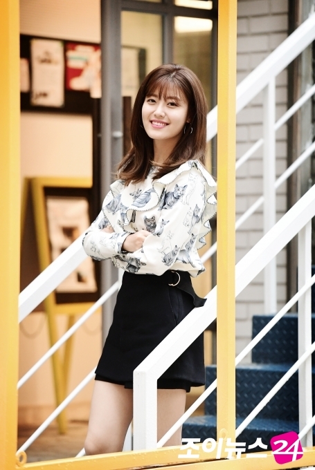 Hé lộ hình ảnh lần đầu lên tivi xinh như búp bê của Nam Ji Hyun