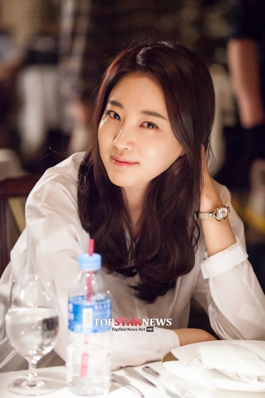Kim Sa Rang sẽ tham gia drama mới của biên kịch Kim 'Mr. Sunshine'?