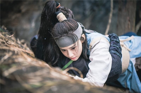 Yoona cực kỳ xinh đẹp với tạo hình trong 'The King Loves'