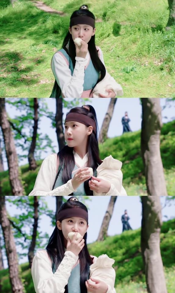 Yoona gây bão vì các cảnh ăn uống trong phim