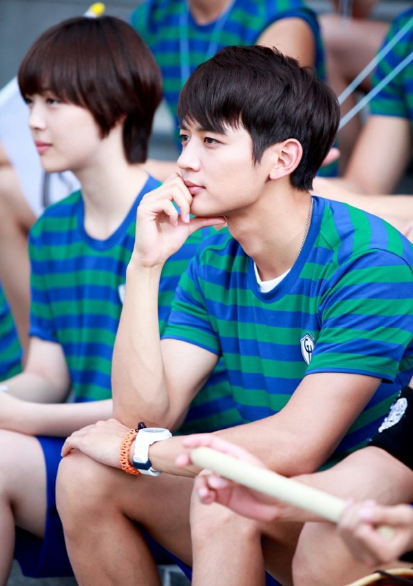 Hình tượng trong phim của các idol nam được yêu thích