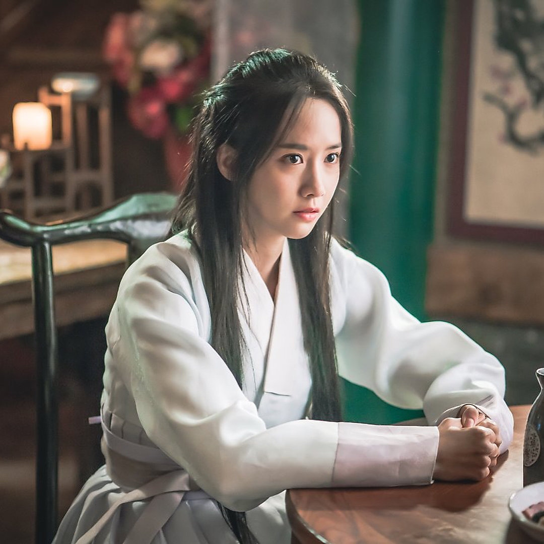 'The King Loves' tung hình ảnh tập mới