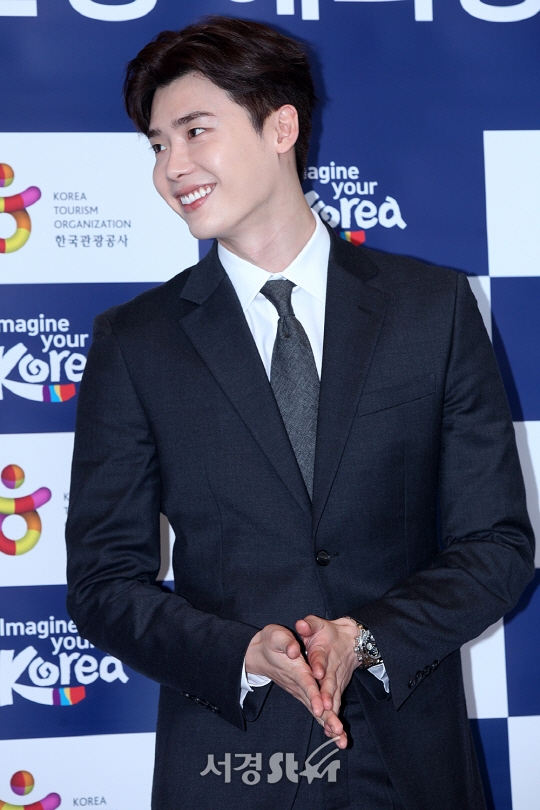 Lee Jong Suk dự sự kiện của Cục du lịch Hàn Quốc với tư cách đại sứ
