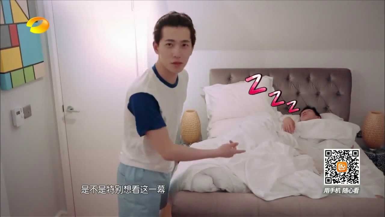 Các nam thần lộ bản chất thật ở hậu trường