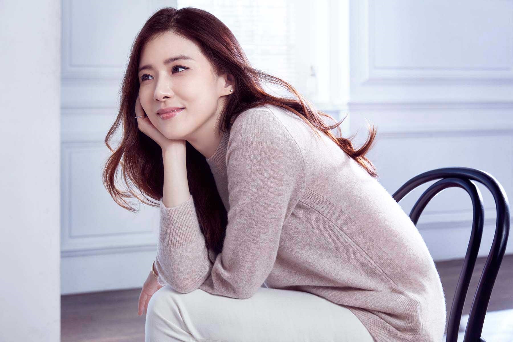 Lee Bo Young xác nhận tham gia drama mới 'Mother' của đài tvN