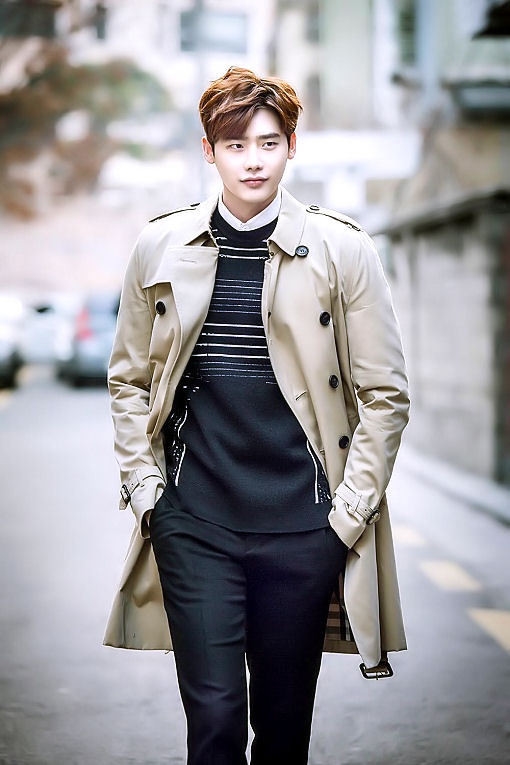 Lee Jong Suk sẽ nhập ngũ tháng 8 này?