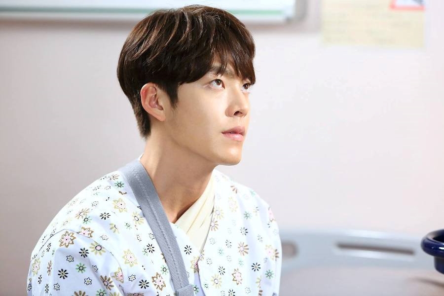 Cập nhật tình trạng sức khỏe và trị liệu ung thư của Kim Woo Bin
