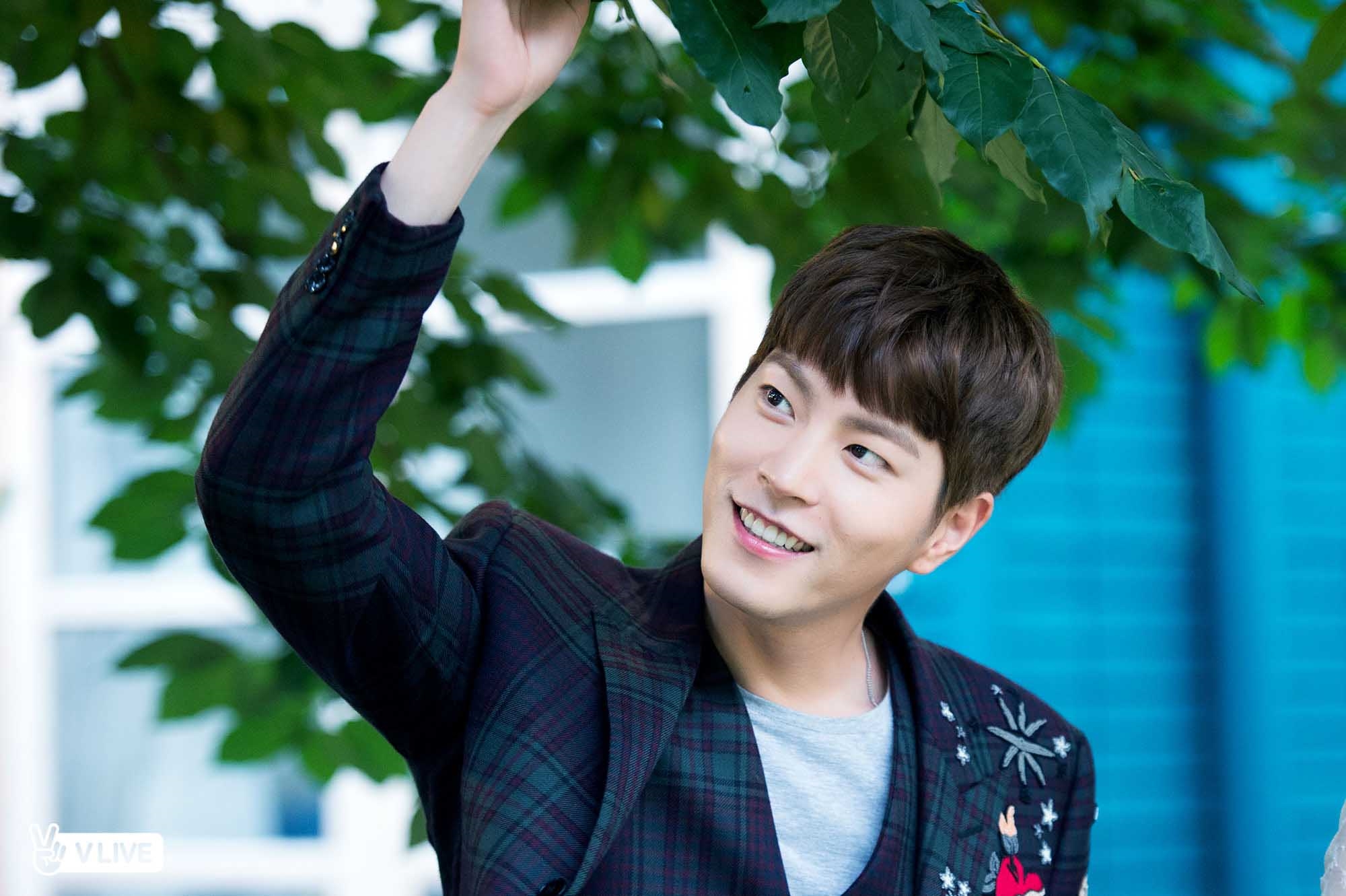 Yoon Ah và Hong Jong Hyun rạng rỡ dự hóp báo 'The King Loves'