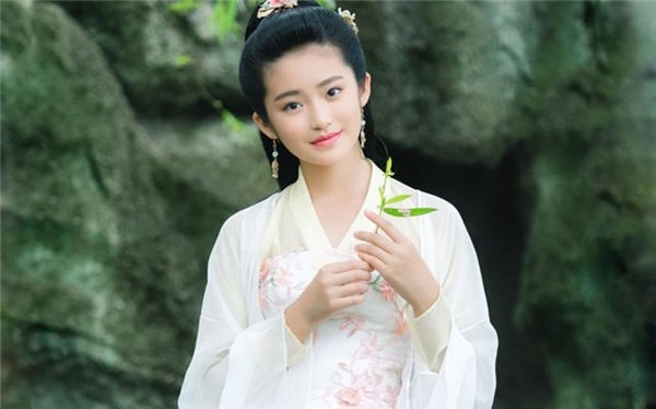 11 sao nhí Hoa Ngữ ngày ấy bây giờ: 'Người nở rộ, kẻ ủ ê'