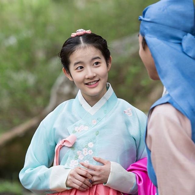 7 tiểu mỹ nhân kế thừa Kim So Hyun, Kim Yoo Jung là ai?