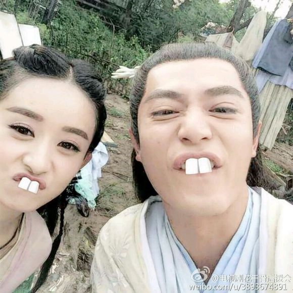 Khi sao Hoa ngữ 'mất hình tượng' vì ảnh hậu trường nhí nhảnh