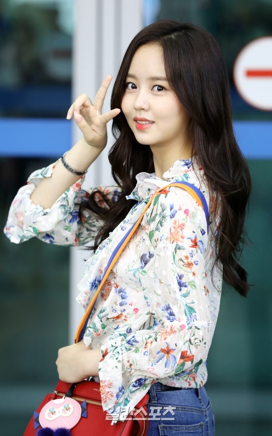 Kim So Hyun xinh như thiên thần vẫn bị Knet chê 'sấp mặt'