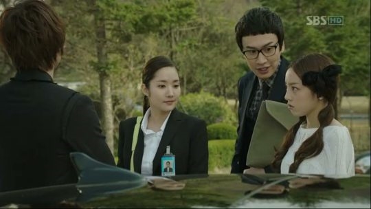 Điểm danh các vai cameo của Lee Kwang Soo trong các drama nổi tiếng