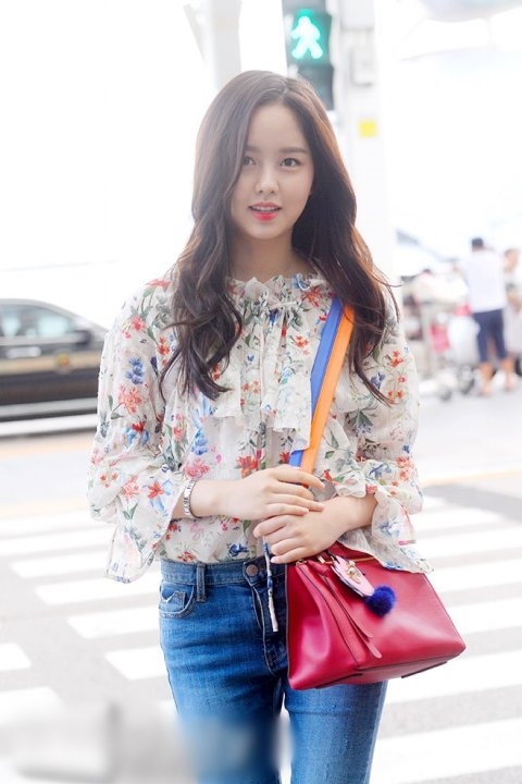 Kim So Hyun xinh như thiên thần vẫn bị Knet chê 'sấp mặt'