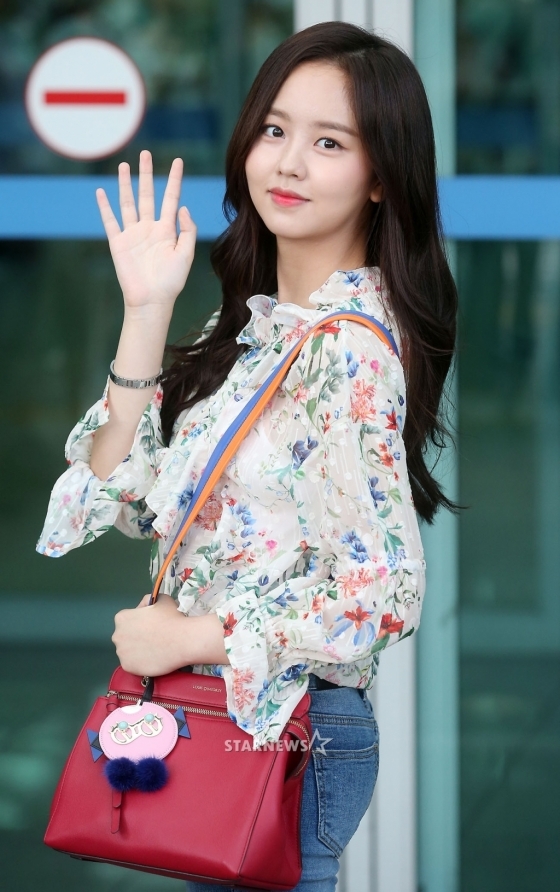 Kim So Hyun xinh như thiên thần vẫn bị Knet chê 'sấp mặt'