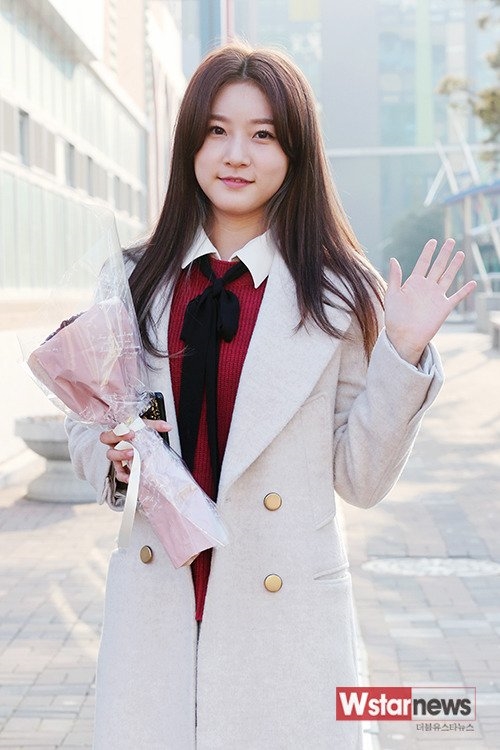 Phỏng vấn Kim Sae Ron nhân dịp sinh nhật tròn 17 tuổi