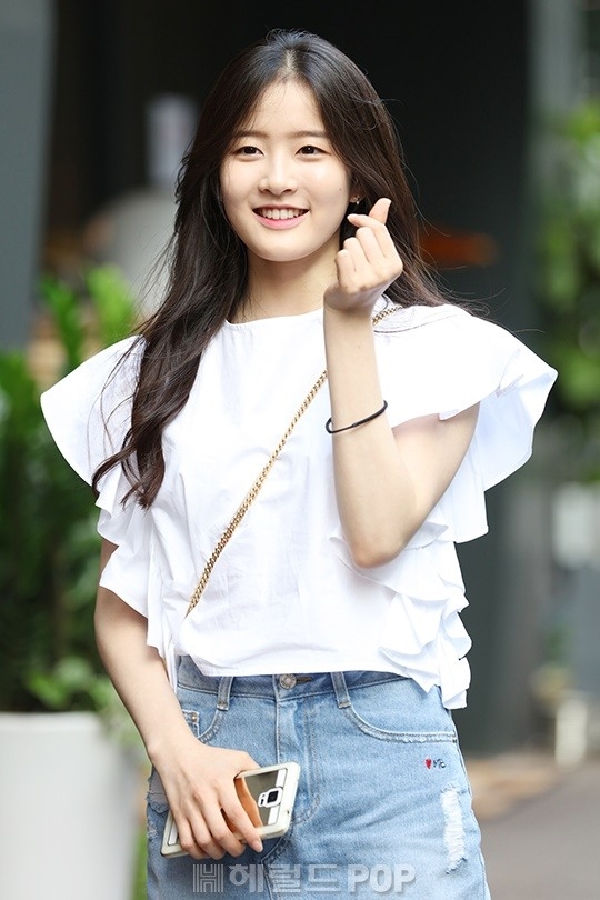 Dàn diễn viên 'Seven Days Queen' tụ tập đi ăn tiệc mừng công