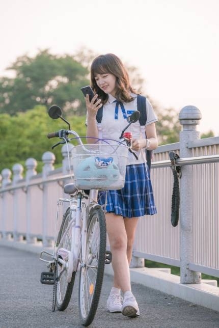 Nữ chính của 'School 2017' - tấm gương phản chiếu hoàn hảo của nữ sinh