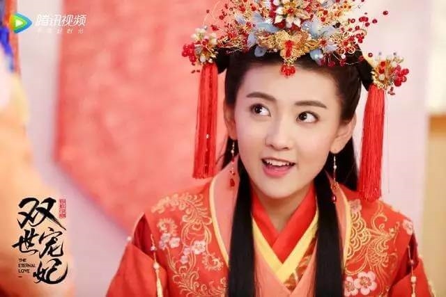 'Cơn gió lạ' mang tên Song thế sủng phi gây sốt với mọt phim Hoa ngữ