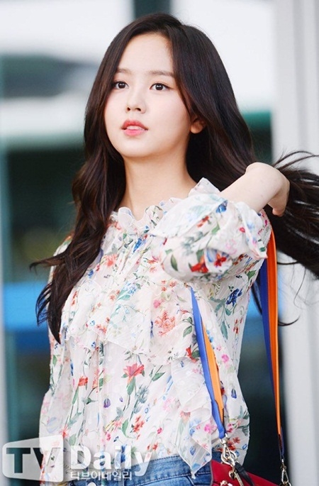 Hành trình trưởng thành của 'nữ thần thế hệ mới' Kim So Hyun