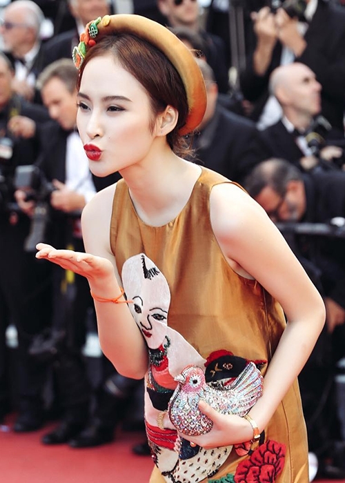 Angela Phương Trinh ngày càng đứng vững trong showbiz.