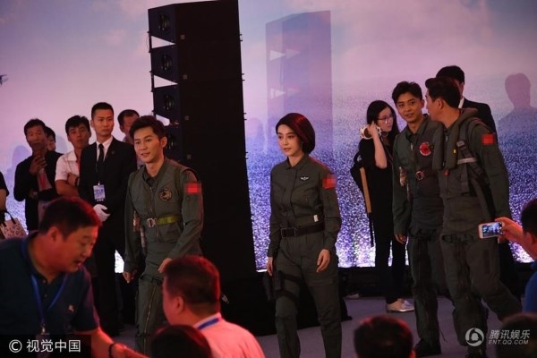 Phạm Băng Băng bị Lý Thần lừa đóng phim, 'tạt nước lạnh' đến hờn dỗi