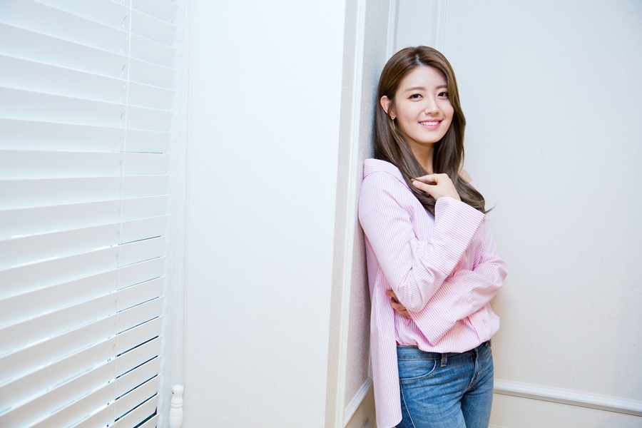 Nam Ji Hyun và Park Min Young hứa sẽ đi thăm quân nhân Ji Chang Wook