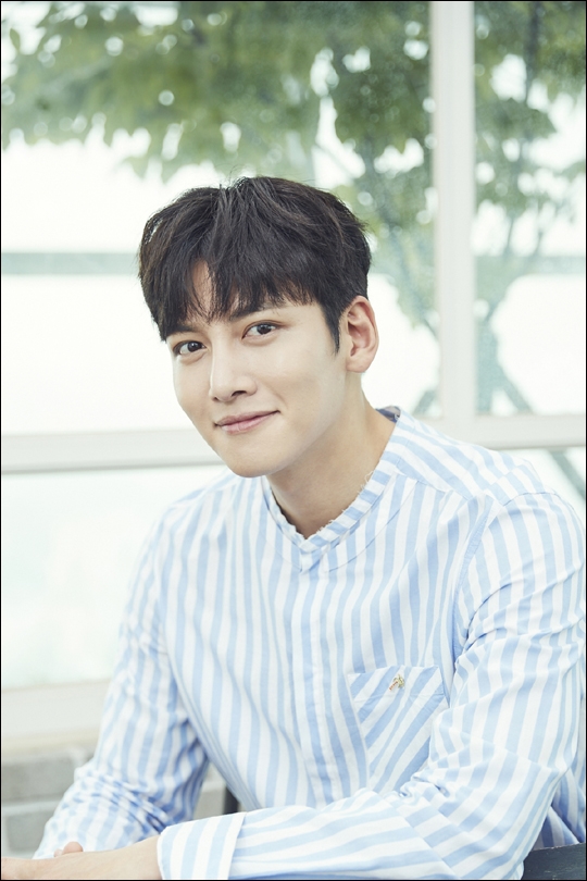 Nam Ji Hyun và Park Min Young hứa sẽ đi thăm quân nhân Ji Chang Wook