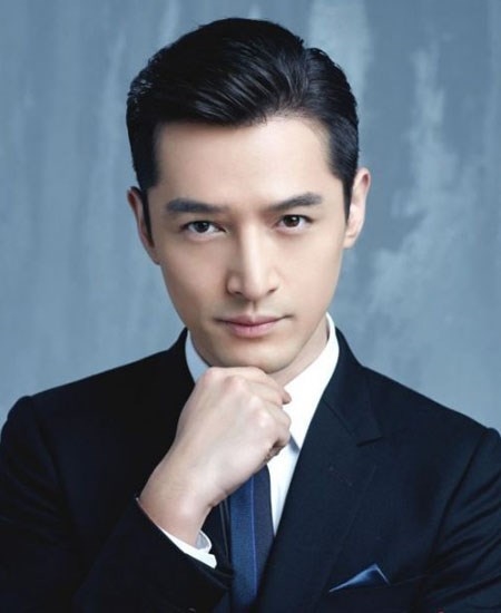 Hồ Ca ngày càng phong độ.