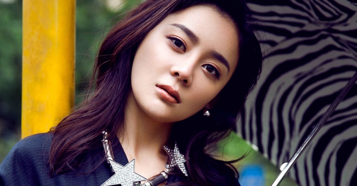 Những mỹ nhân Hoa Ngữ tham gia phim nào là phim đó 'bị ghét theo'