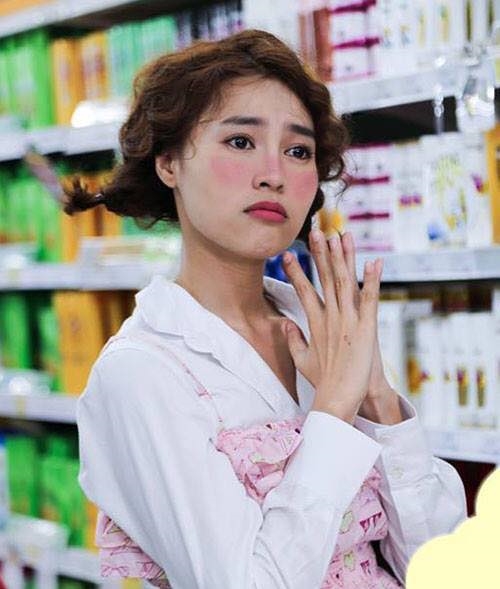 Mỹ nhân Việt và những lần 'hi sinh làm xấu mình' vì nghệ thuật