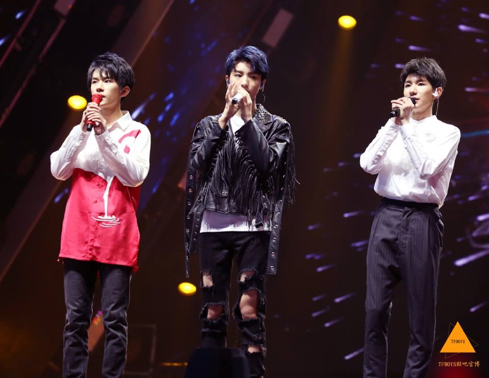 Sau 4 năm ra mắt, TFBoys đã trưởng thành và 'soái' đến độ này đây!