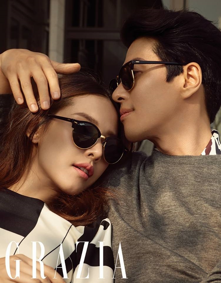 Vợ chồng Lee Dong Gun - Jo Yoon Hee 'tình bể bình' trên tạp chí mới