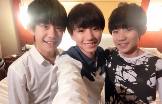 Sau 4 năm ra mắt, TFBoys đã trưởng thành và 'soái' đến độ này đây!
