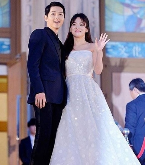 Song Joong Ki và Song Hye Kyo khiến mạng xã hội "náo loạn" từ khi công bố đám cưới.