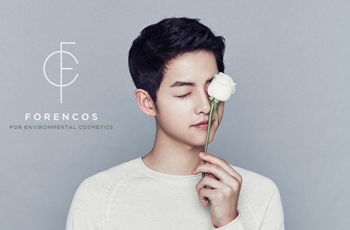 Song Joong Ki dẫn đầu danh tiếng quảng cáo sao nam tháng 8